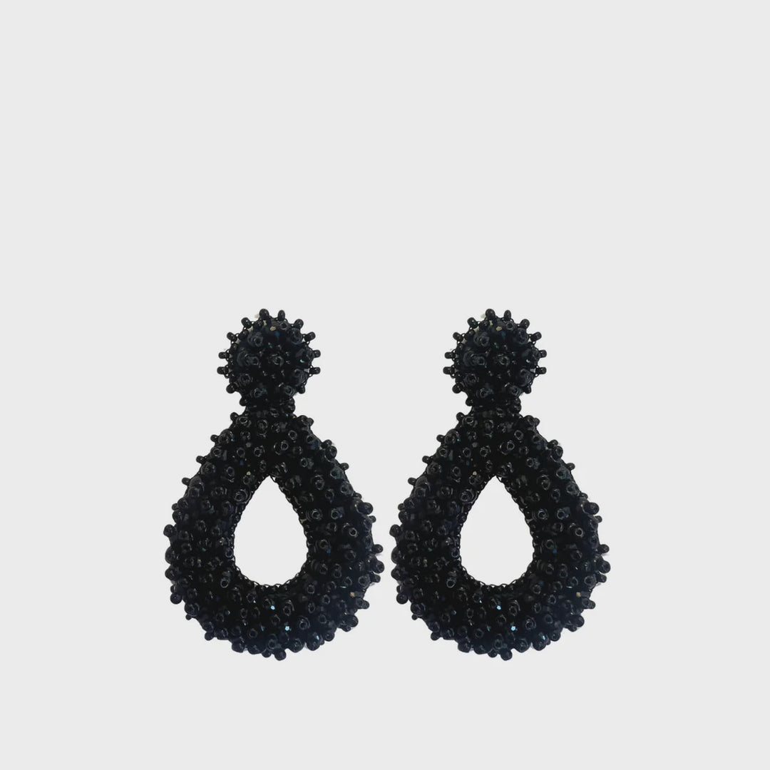 SMALL DROPS BEADS EARRINGS - BLACK